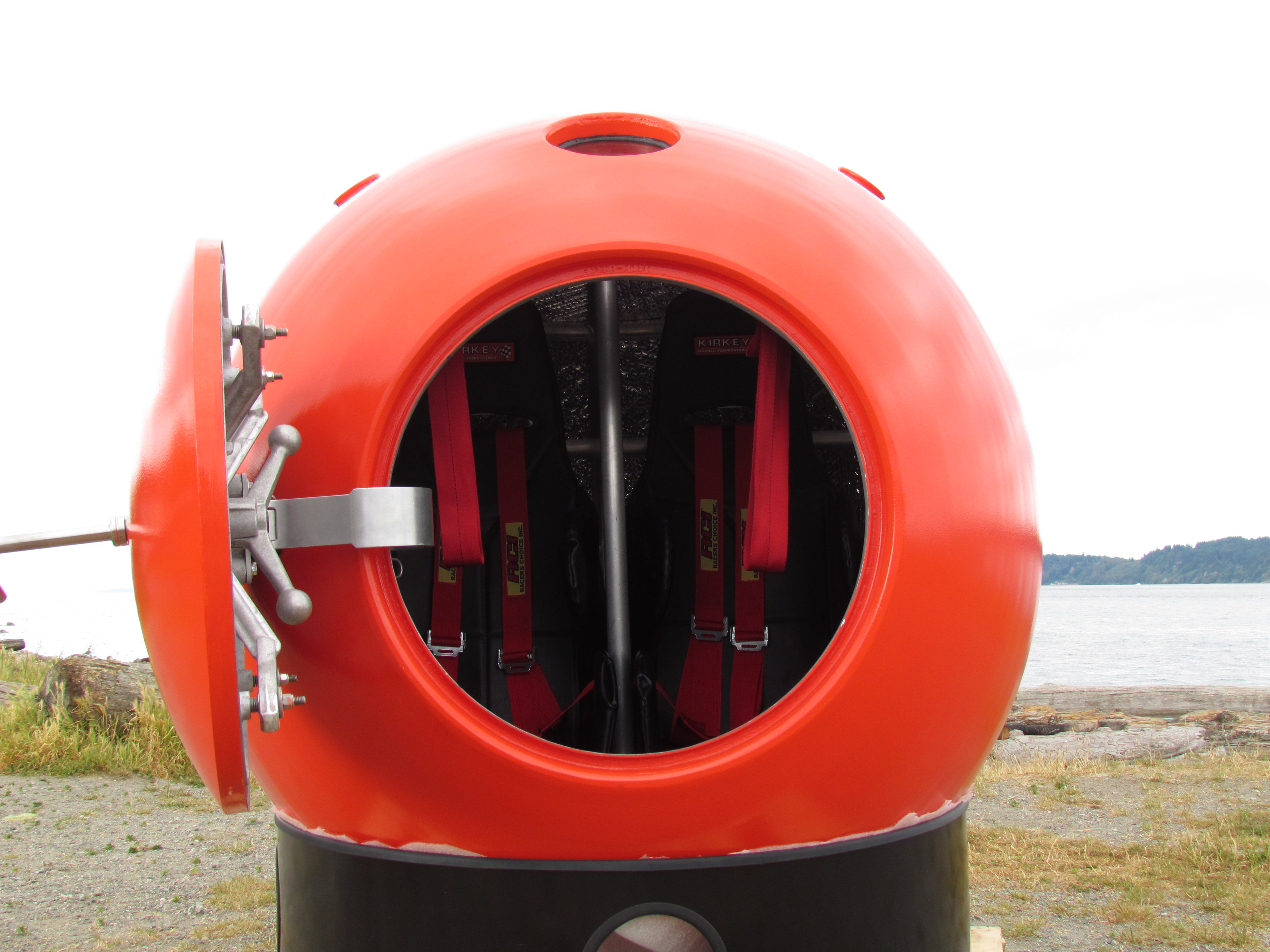 Survival Capsule	