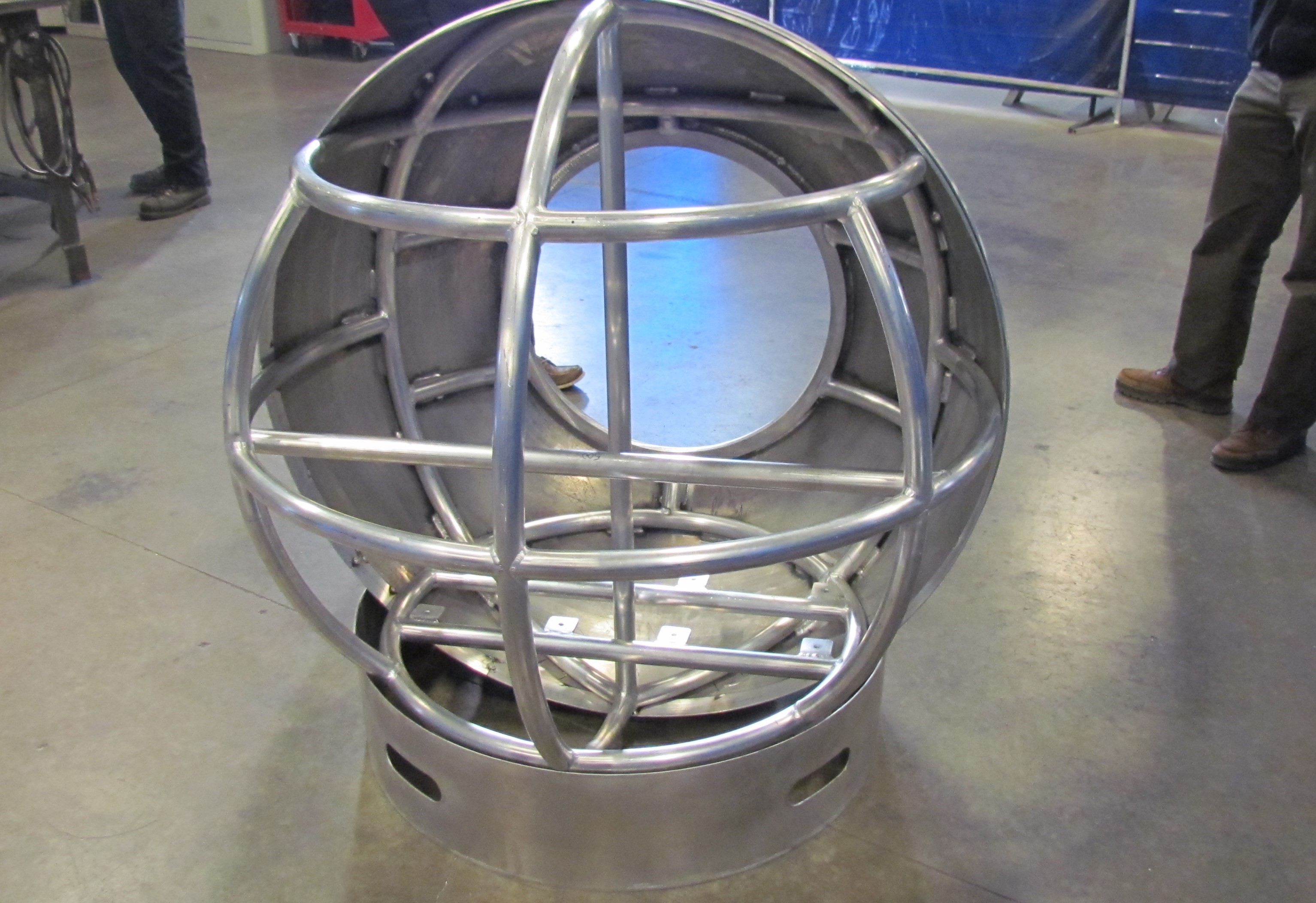 Survival Capsule	